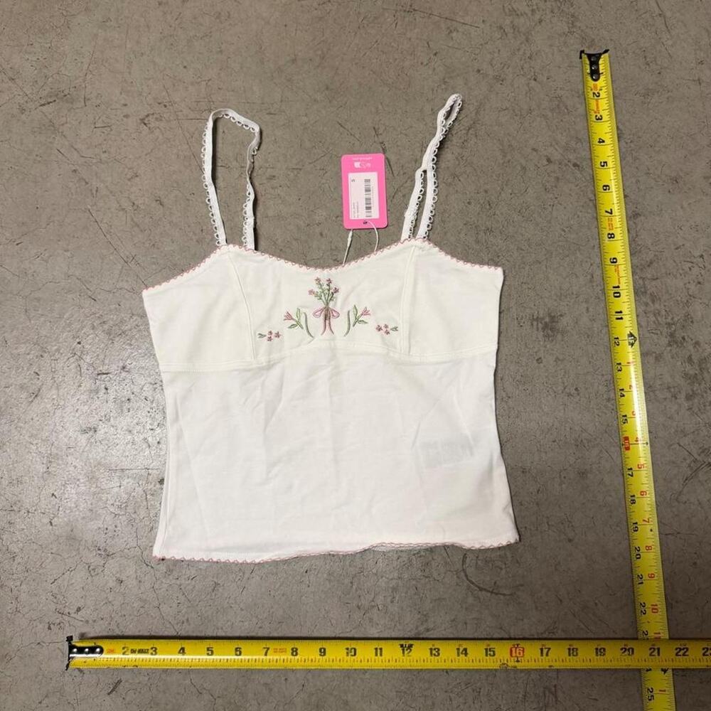 Edikted white floral embroidered tank